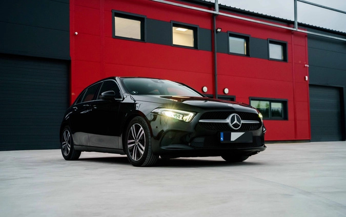 Mercedes-Benz Klasa A cena 119000 przebieg: 59000, rok produkcji 2020 z Bydgoszcz małe 781